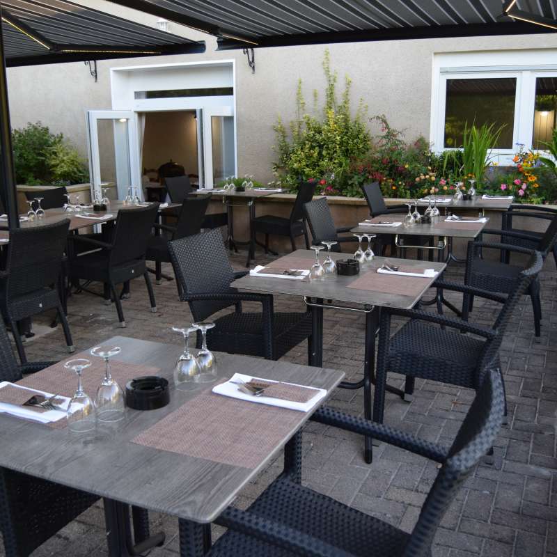 Julie Moritz - Trois Frontières Tourisme Restaurant le relais campagnard