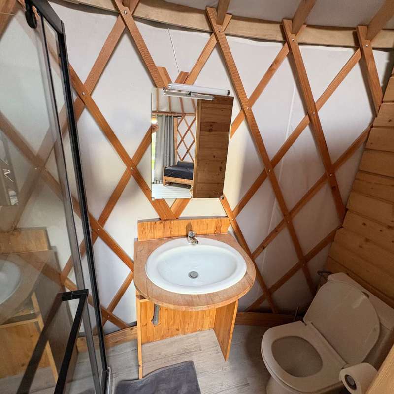 Yourte contemporaine Yourte contemporaine