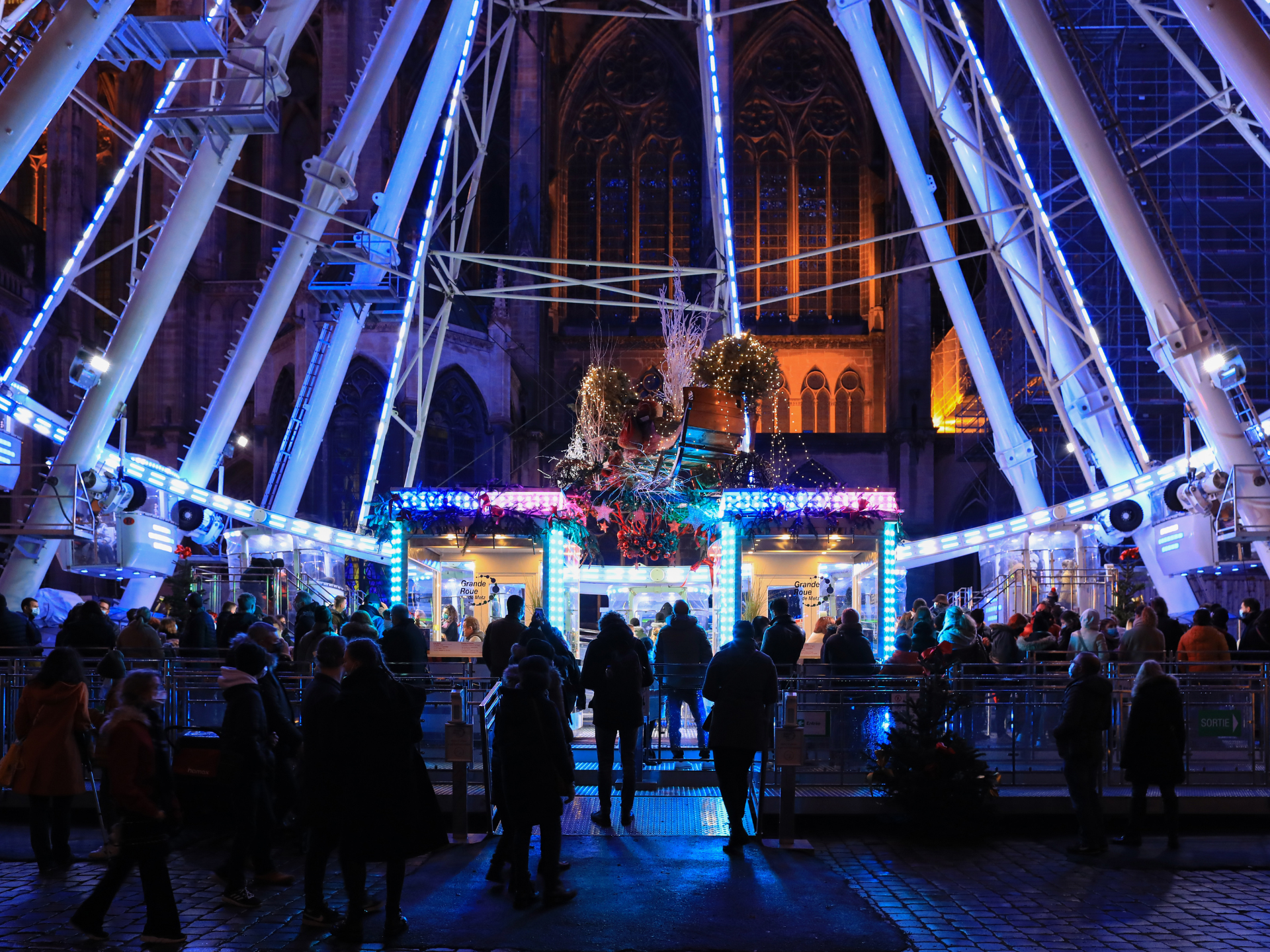 Noel, grande roue Metz