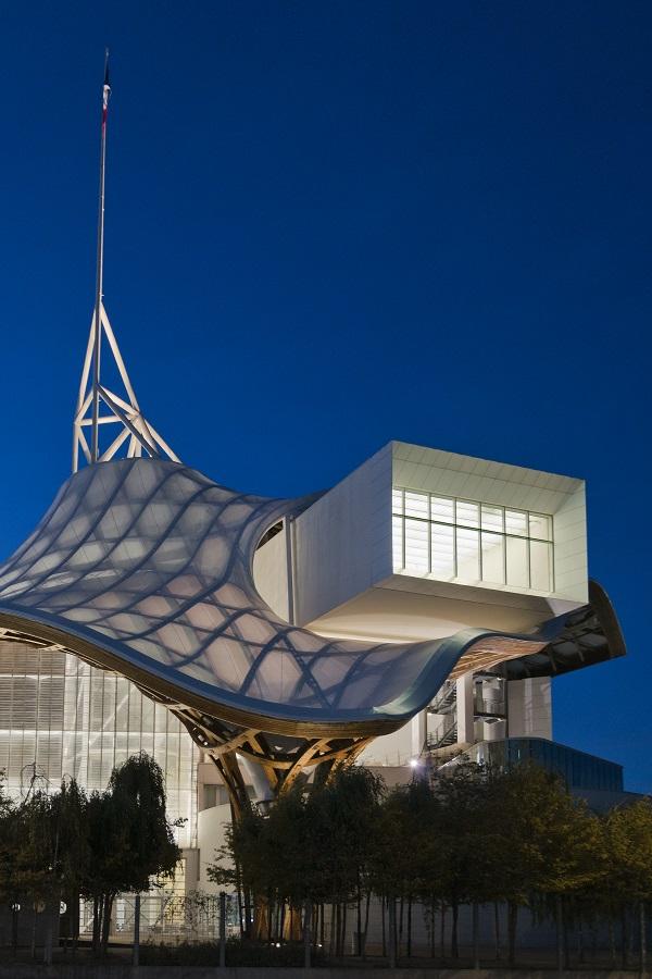 Le Centre Pompidou de nuit - Metz