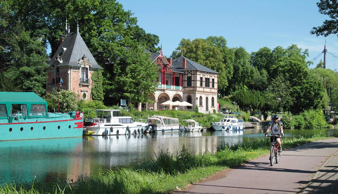 Canal de la Marne au Rhin