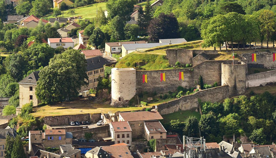 Chateau des ducs de lorraine F Doncourt