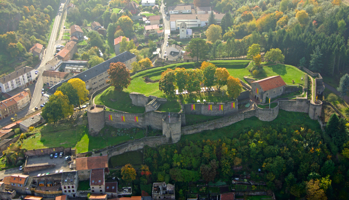 Château vue du ciel bis